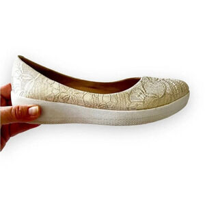 FitFlop Varya Flower Pale Gold Lace Platform Ballet Size 5 Women’s Comfort Flat‎